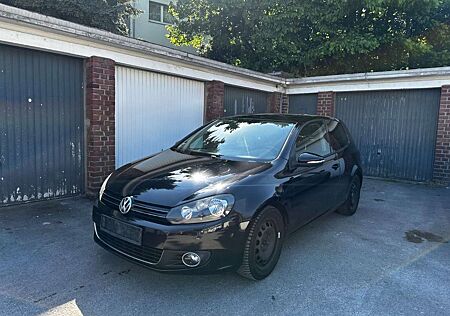 VW Golf Volkswagen VI Highline TÜV NEU*ALCANTARA SITZE*KAMERA