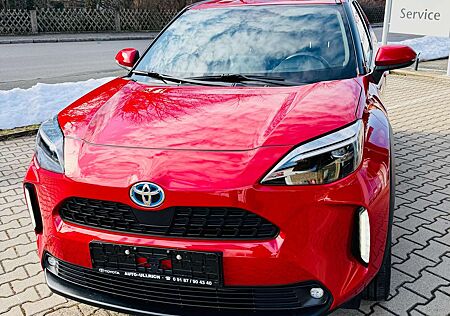 Toyota Yaris Cross Hybrid 1.5 VVT-i Team Deutschland