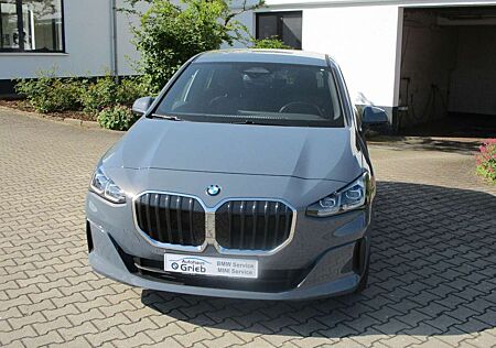 BMW 216 i Active Tourer Driving Assistant Plus....