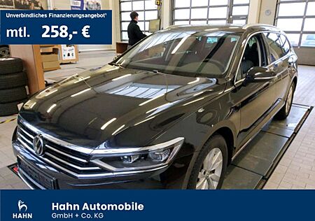 VW Passat Variant Volkswagen Elegance 2.0TSI DSG IQ.LIGHT Spur
