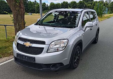 Chevrolet Orlando Orlando2.0TD 130PS 2HD+AHK+7SITZER+TUEV06/27+KLIMA