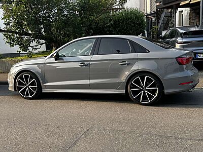 Audi A3 2.0 TDI Limousine (clean die.) quattro S tronic li