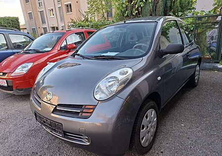 Nissan Micra 65PS,.aus zweite Hand, beim Kauf TÜV neu