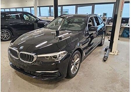 BMW 520 d Aut/Stop&Go/AHK/WinterPaket/Park&DrivAssist