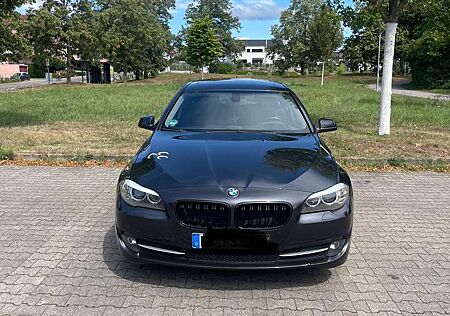 BMW 523i 523 Touring Aut.