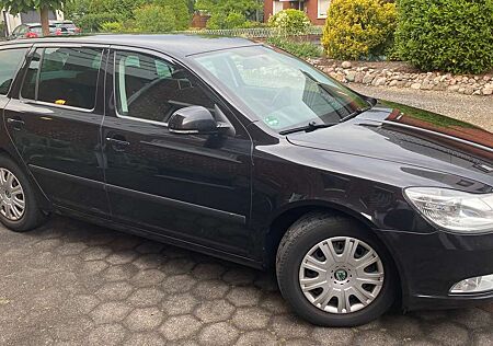 Skoda Octavia II Combi Diesel Combi 2.0 TDI DPF Ambition