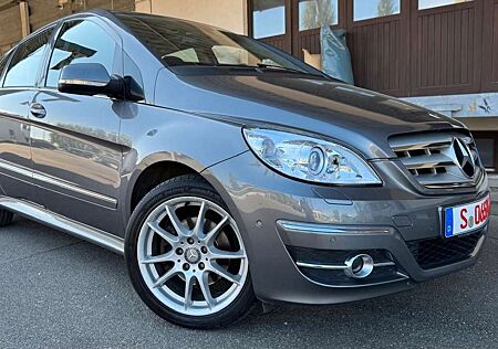 Mercedes-Benz B 200 B 200+NAVI+PANO+GARANTIE+TÜV+LEDER+XENON