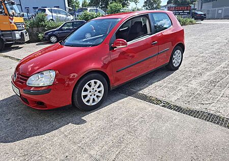 VW Golf Volkswagen 1.6 FSI Comfortline