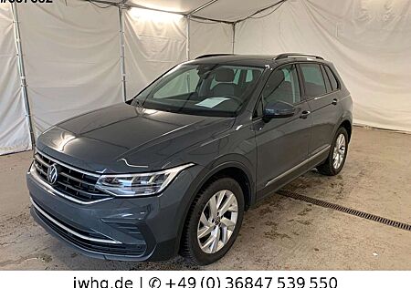 VW Tiguan Volkswagen 4Motin Life NAVI/LED/ACC+/KAMERA/18"/DAB