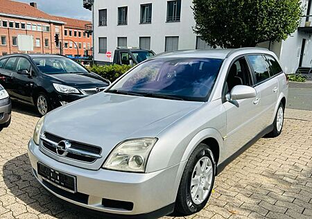Opel Vectra Caravan 2.2 DTI