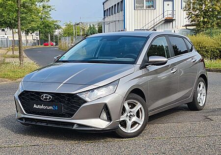 Hyundai i20 *AppleCar*RFK*SHZ*PDC*CarPlay*VC*