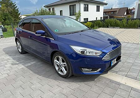 Ford Focus 1.0 EcoBoost Start-Stopp-System TITANIUM