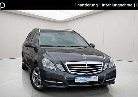 Mercedes-Benz E 220 CDI T 7G Avantgarde *Comand|Bi-Xenon|PDC*