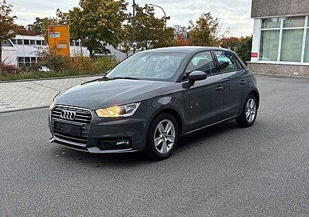 Audi A1 Sportback basis SHZ NAVI ALU