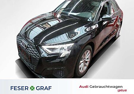 Audi A3 Limousine 30 TDI S tronic RFK/LED / Navi