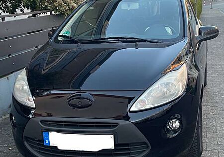Ford Ka /+ Titanium