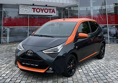 Toyota Aygo 1.0 x-JBL FLA SpurH KAM LM