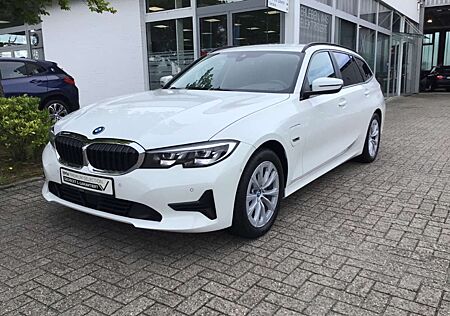 BMW 320 e Touring Advantage AHK/ACC/DAB/Lenkradhzg./RFK