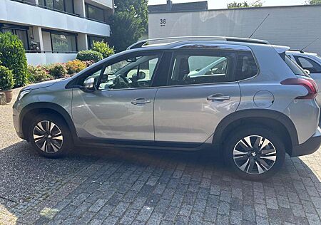 Peugeot 2008 PureTech 110 Allure