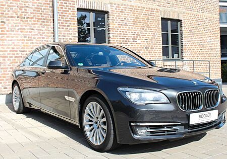 BMW 750 Li xDrive*DAB*TV hinten*Standhzg*VOLL*TOP*