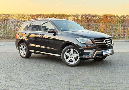 Mercedes-Benz ML 350 CDI BlueTec AMG Line -Kamera-Pano-AHK-IL