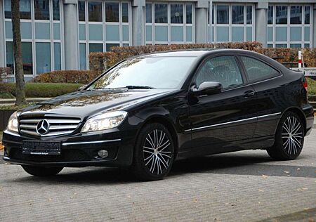 Mercedes-Benz CLC Kompressor| AUTOMATIK| NAVI| PDC| SZH