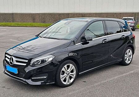 Mercedes-Benz B 180 7G-DCT Urban