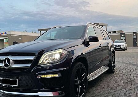 Mercedes-Benz GL 500 4Matic (BlueEFFICIENCY) 7G-TRONIC