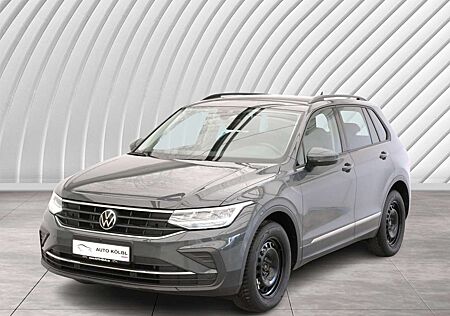 VW Tiguan Volkswagen Life ACC RFK NAVI LED PDC V+H DAB Klima