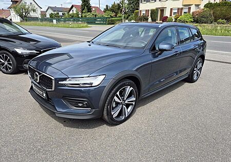Volvo V60 Cross Country B4*D*Ultimate AWD*Standhzg*AHK