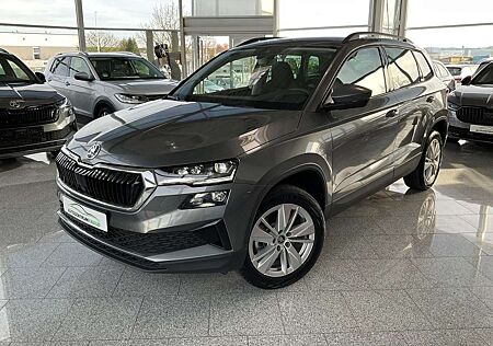 Skoda Karoq 1.5TSI Selection AHK R-Kam Matrix-LED Winter-Paket