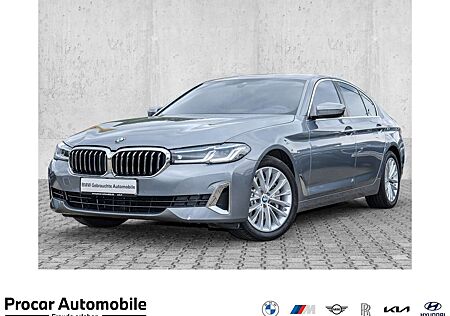 BMW 530 i Limousine Luxury Line Glasd. LC Prof. HuD Laser