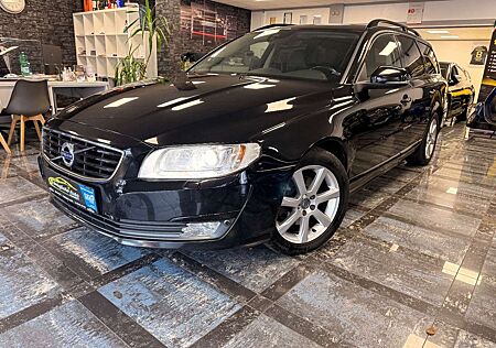Volvo V70 Kombi Linje Svart/Navi/Aluräder/Xenon/Leder