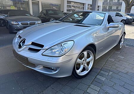 Mercedes-Benz SLK 200 Roadster Kompr.,Automatik,Leder,PDC v&h