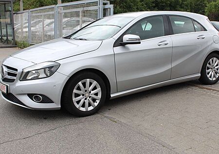 Mercedes-Benz A 180 BlueEfficiency (176.042)