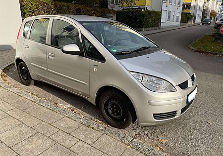 Mitsubishi Colt 1.3 Invite