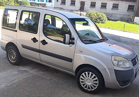 Fiat Doblo 1.4 8V Family