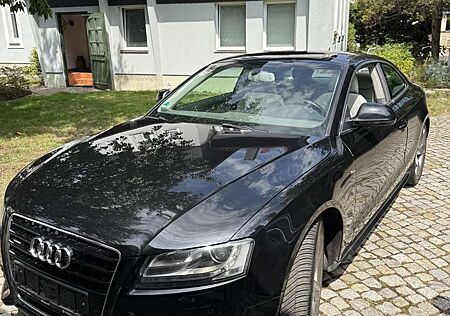 Audi A5 3.2 FSI quattro tiptronic