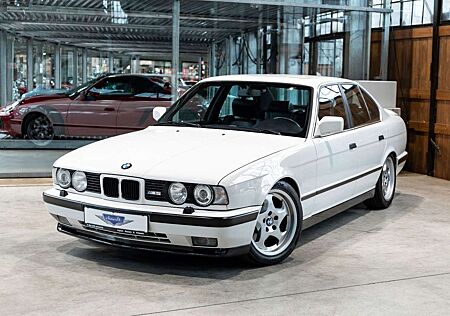 BMW M5 E34 Limousine | Memory | Klima