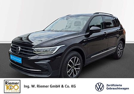 VW Tiguan Volkswagen 2.0 TDI DSG Life ACC CAM Massage heizb. Lenkrad