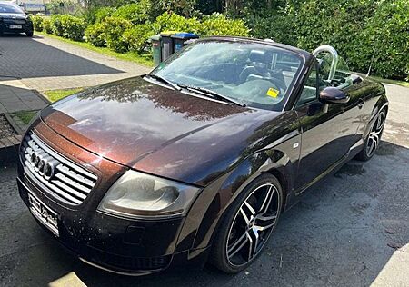 Audi TT Roadster 1.8 T quattro