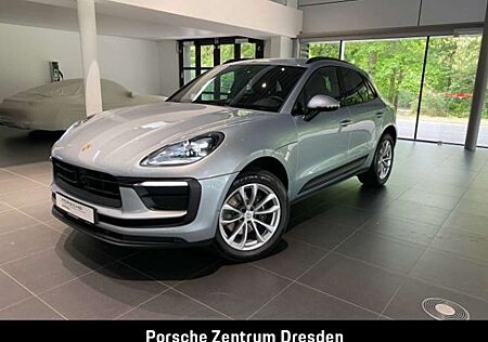 Porsche Macan .