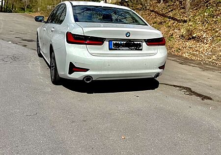 BMW 318i 318 Aut. Luxury Line
