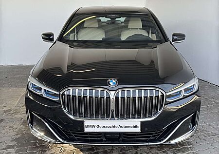 BMW 730 dA Lim. Pure Excellence LiveCock.Laserl.H
