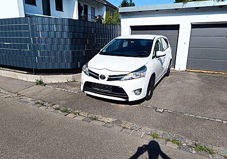 Toyota Verso 1.8 5-Sitzer Executive