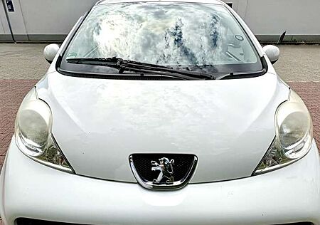 Peugeot 107 70 Filou