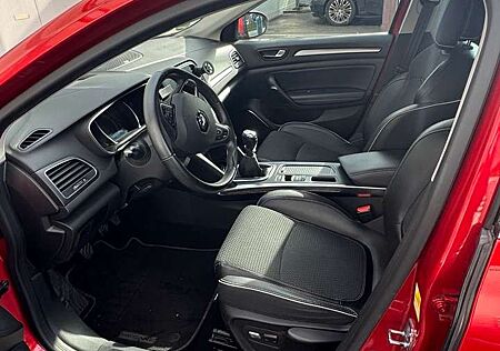 Renault Megane ENERGY dCi 130 BOSE EDITION