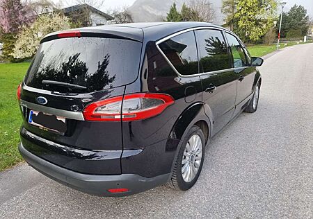 Ford S-Max Titanium 2,0 TDCi DPF Aut. Titanium