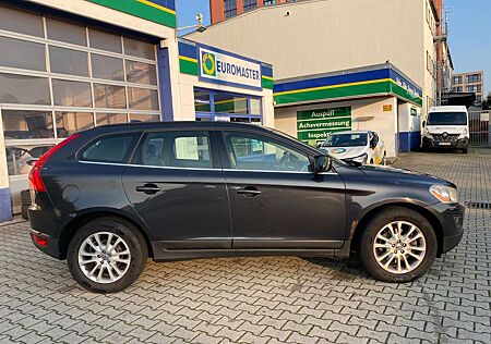 Volvo XC 60 XC60 XC60 D5 AWD Momentum