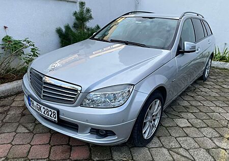 Mercedes-Benz C 180 T Kompressor BlueEFFICIENCY Special Edition